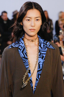 Details Chloé Fall 2018 Ready-to-Wear , Детали коллекции Хлоя осень зима 2018 , Fashion show , неделя моды в Париже , PFW , Paris Fashion Week , Mainstyles